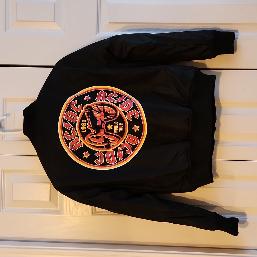 AC/DC jacket - Picture 2 of 6